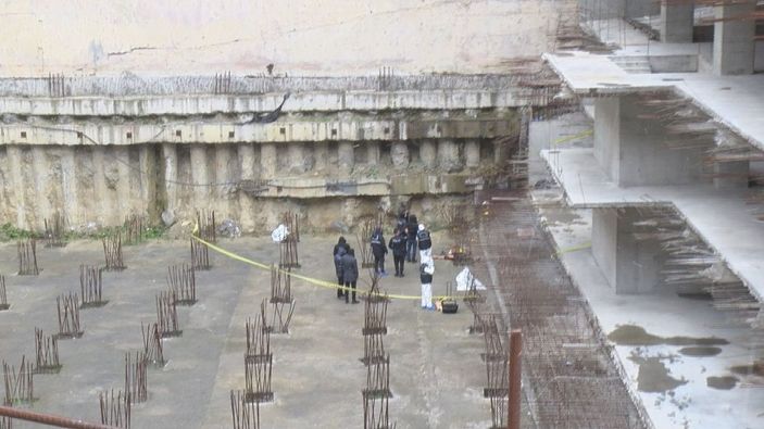 Esenyurt’ta inşaatta erkek cesedi bulundu -4