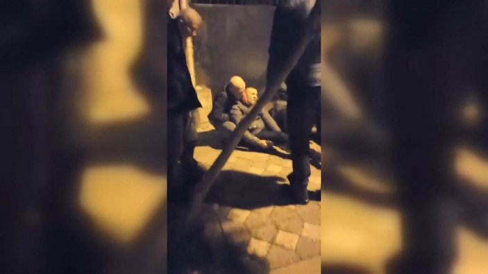 Zeytinburnu’nda sokakta husumetlisine kurşun yağdırdı -4