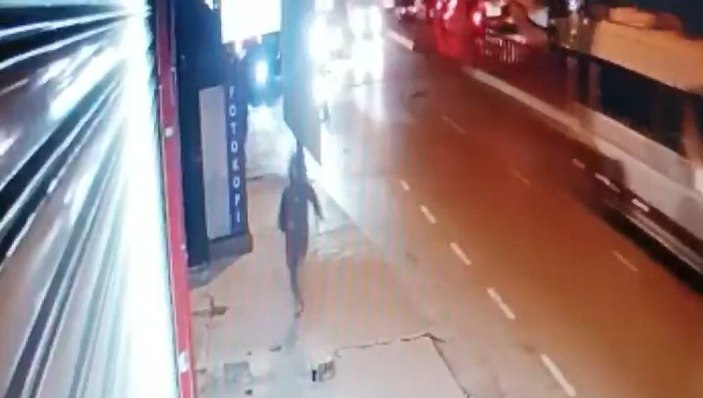 Eyüpsultan'da üniversiteli kıza taşla kafasına vurarak saldıran kişi tutuklandı -5