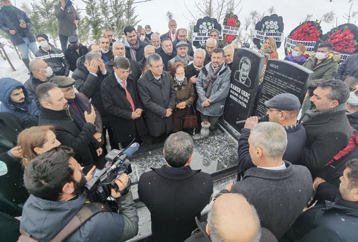 Kamer Genç memleketi Tunceli’de, mezarı başında anıldı -2