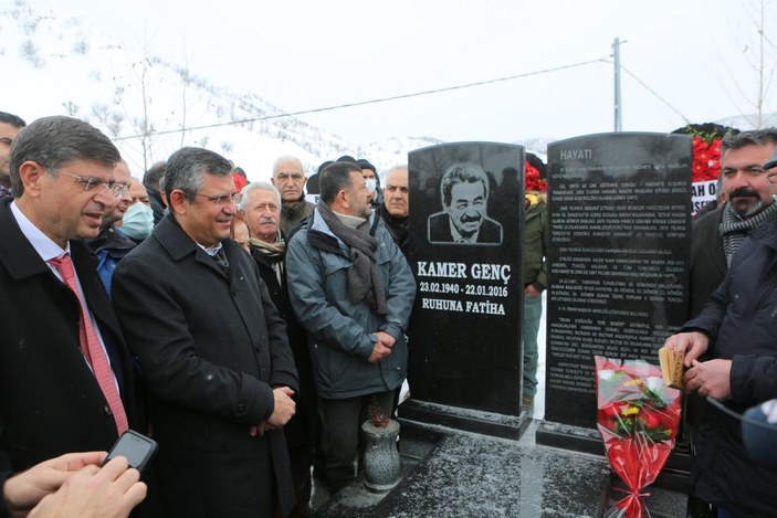 Kamer Genç memleketi Tunceli’de, mezarı başında anıldı -6