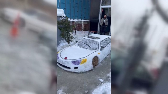 Bayrampaşa'da kardan otomobil yaptı satışa çıkardı -3