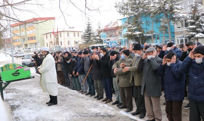 Evinde boğazı kesilerek öldürülen kadının oğlu tutuklandı -4