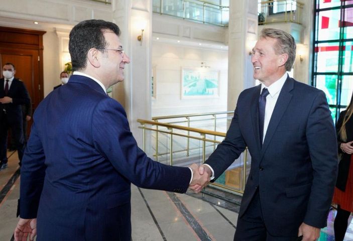 ABD Ankara Büyükelçisi Flake İmamoğlu'nu ziyaret etti -1