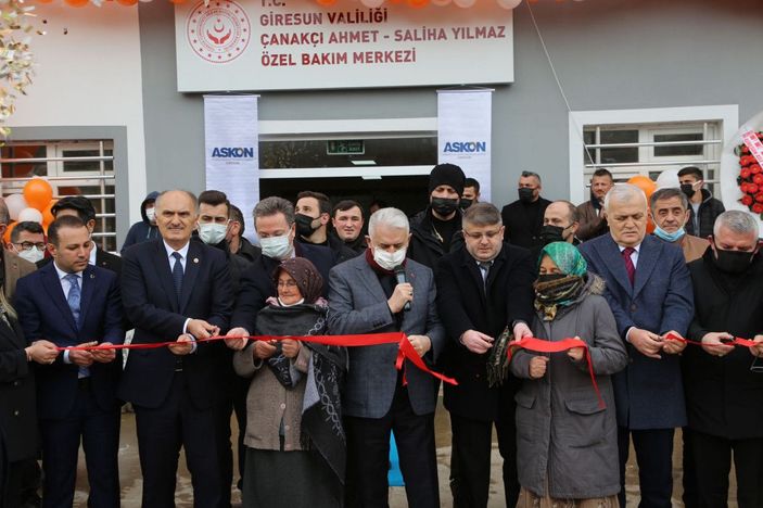 Binali Yıldırım, 'kuşdili' ise seslendi -7