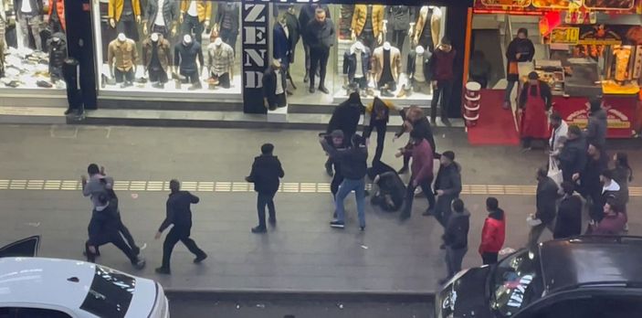 Diyarbakır'da kadınlı erkekli kavga cep telefonu kamerasına yansıdı -2
