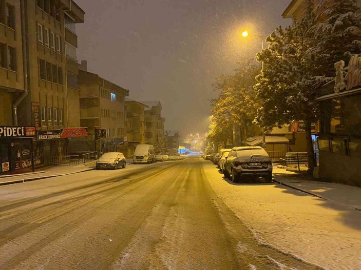 Ankara’da kar yağışı