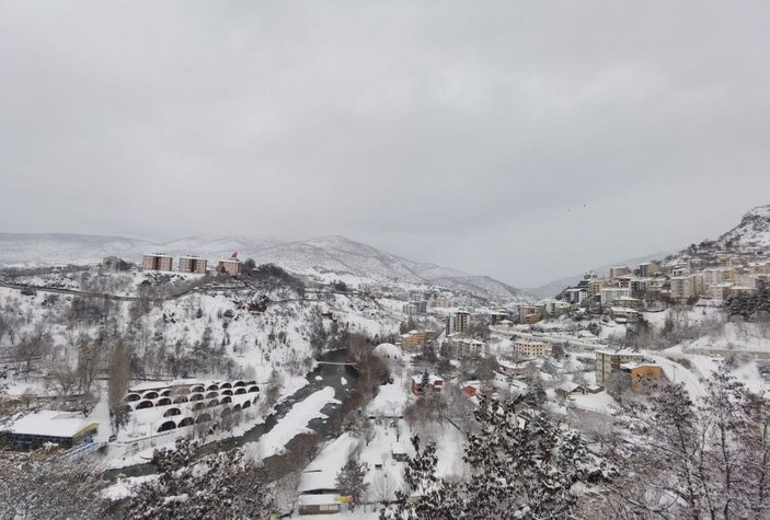 Tunceli’de kar etkili oldu; okullar yarım gün tatil edildi -1