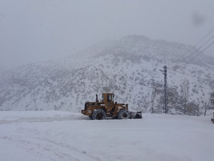Tunceli’de kar etkili oldu; okullar yarım gün tatil edildi -3