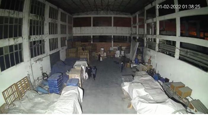 d Kızılay’ın lojistik merkezinden hırsızlığa 3 tutuklama -2