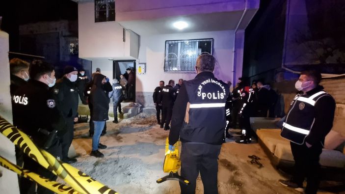 Evinin bahçesinde silahlı saldırıda hayatını kaybetti -1