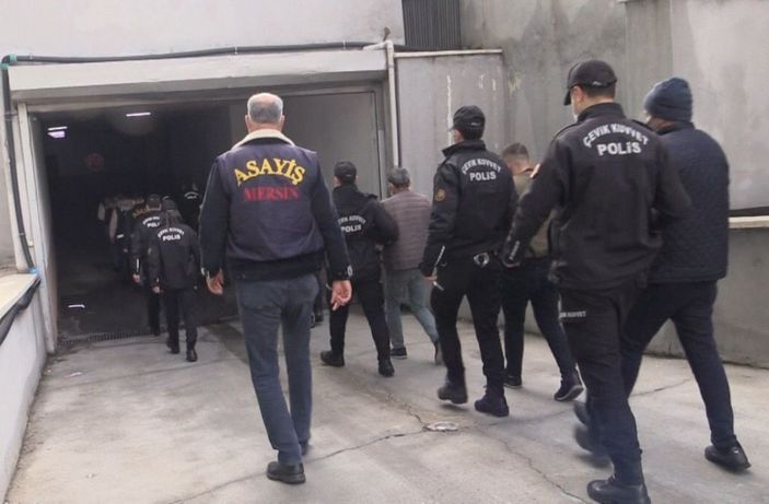 d 2 ildeki fuhuş operasyonunda 5 tutuklama -3