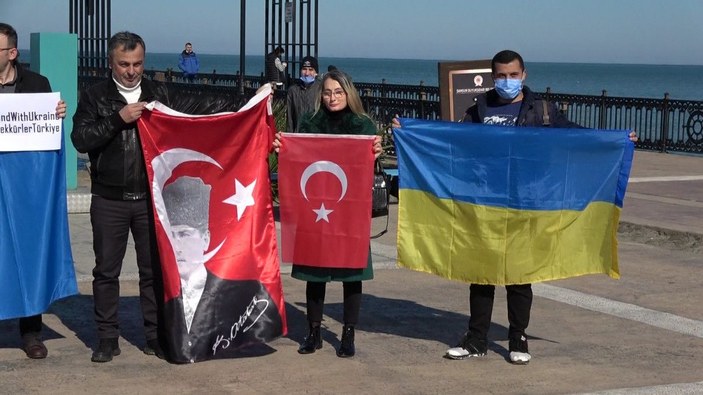 Samsun'da yaşayan Ukraynalılardan Rusya protestosu -5