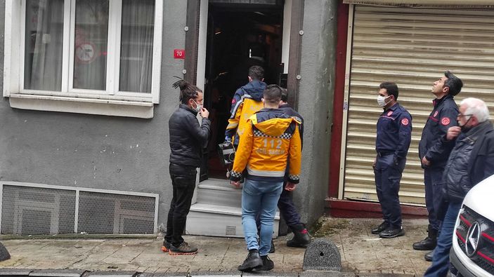 Şişli'de şüpheli ölüm; başına poşet geçirilmiş halde bulundu -3
