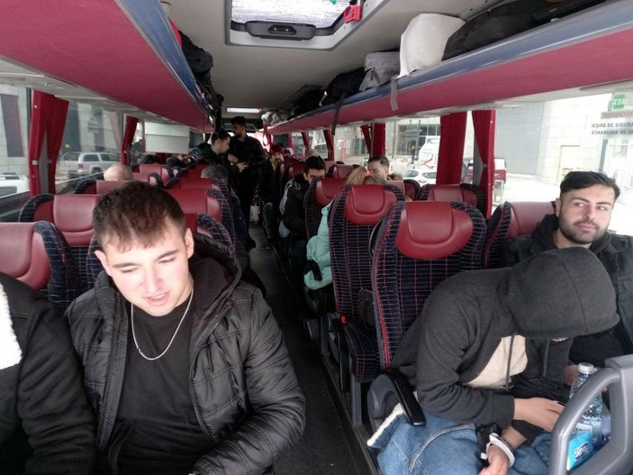 Ukrayna'dan otobüslerle getirilen Türkler, ana vatanda / Ek fotoğraflar -3