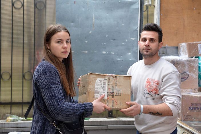 Tuvalete sığınan annesiyle konuşan Ukraynalı Yulia'nın gözyaşları -8