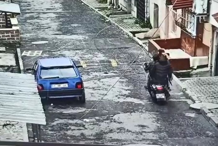Beyoğlu'nda cinayet; motosikletli saldırganlar yakalandı -4