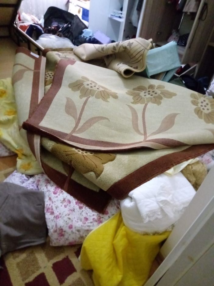 Büyükçekmece'de hırsızlık yaptıkları evi darmadağın ettiler -5