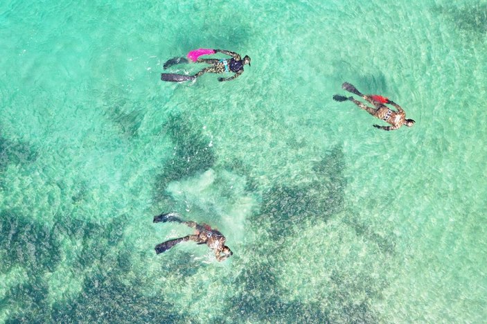 Bodrum’da deniz pırıl pırıl oldu -1