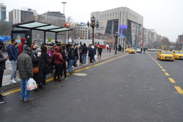 Ankara'da özel halk otobüsü esnafı kontak kapattı -3