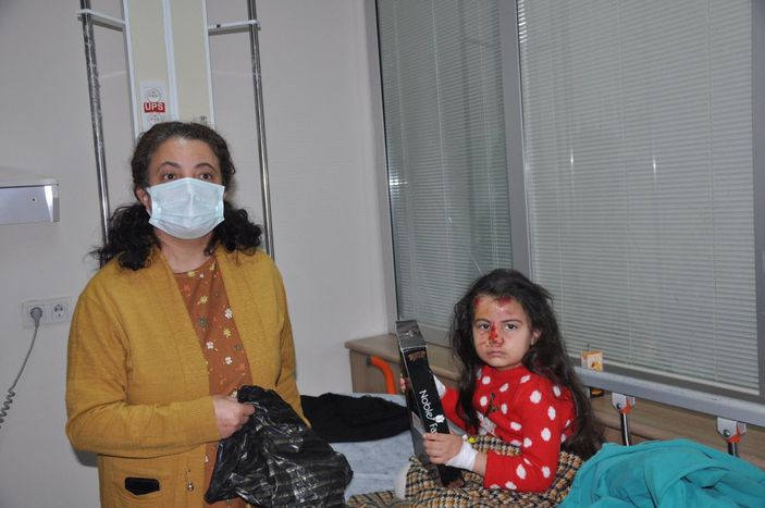 d Polis memuru, Aysima'yı otomobilin altında kalmaktan kurtardı, kendisi yaralandı -3