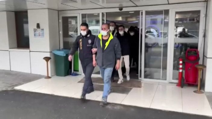 İstanbul'da dolandırıcılara operasyon; 107 şüpheli yakalandı -4