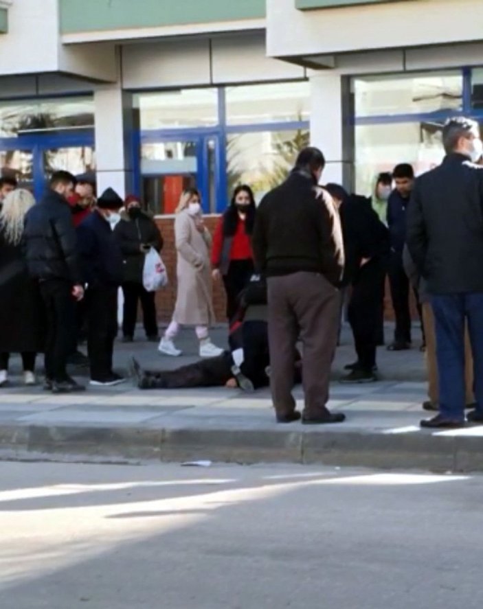 Polis merkezinde imza attıktan sonra öldürülmüş -1