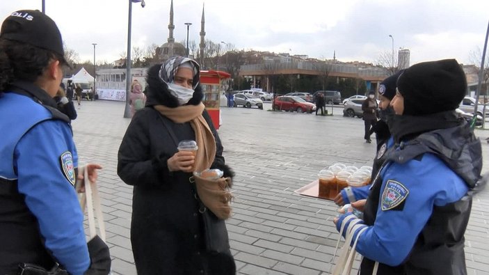 Üsküdar Meydanı'nda Çanakkale menüsü dağıtıldı -7