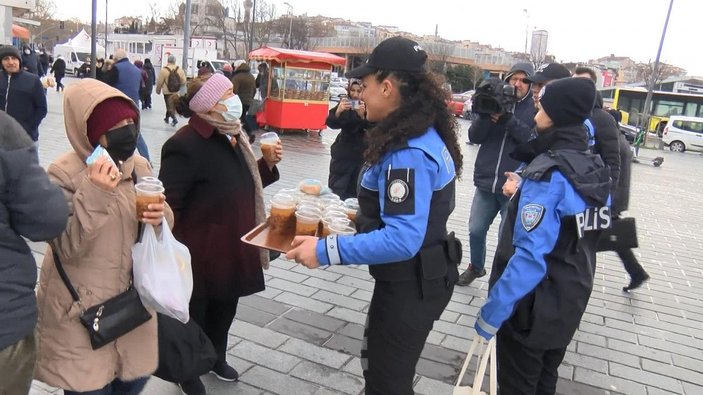 Üsküdar Meydanı'nda Çanakkale menüsü dağıtıldı -2