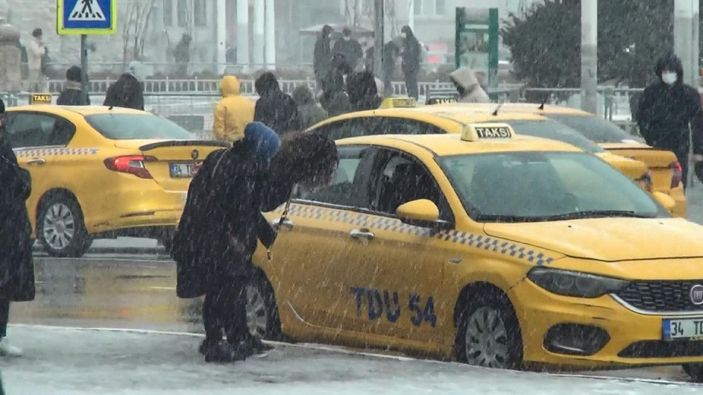 Taksicilerin kar fırsatçılığı -1