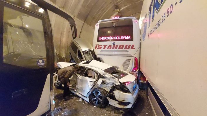 Bolu Dağı Tüneli'ndeki zincirleme kazada yaralanan Doğan kurtarılamadı -4