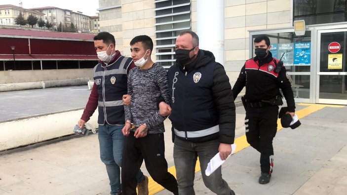 Elazığ’da turisti ve yoldan geçen birini yaralayan suç makinesi tutuklandı -1