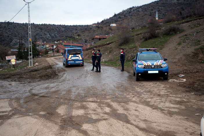 Tokat'ta husumetli ailelerin silahlı kavgası: 1 ölü, 2 yaralı  -3