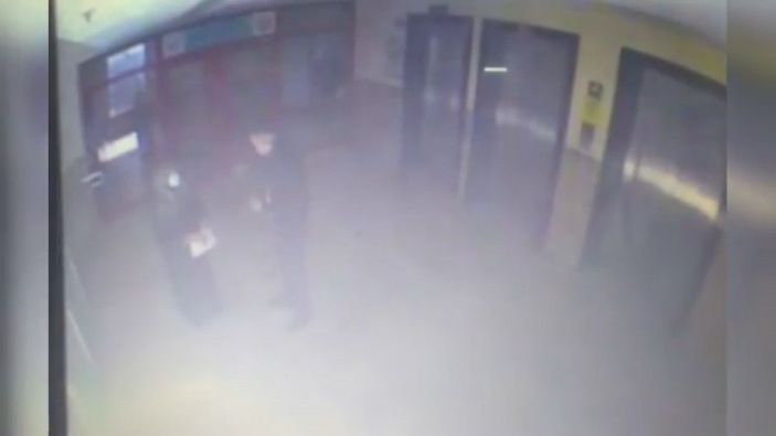 Röntgene gelen hastaları hedef seçen dolandırıcı kamerada -2