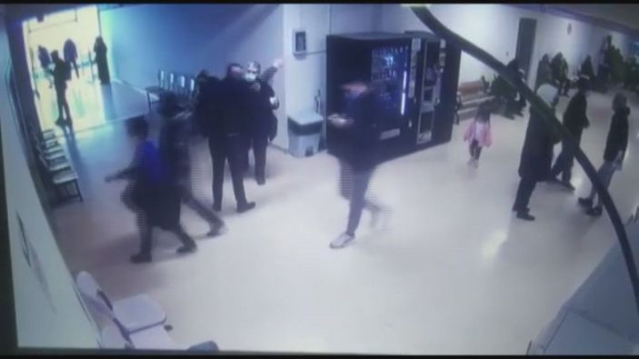 d Röntgene gelen hastaları hedef seçen dolandırıcı kamerada -3