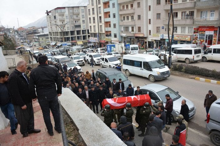 Kanserden ölen Kıbrıs gazisi, Şemdinli'de toprağa verildi -4