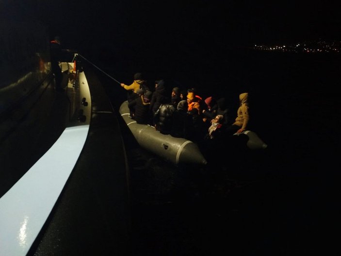 Bodrum'da 82 kaçak göçmen kurtarıldı, 24 kaçak göçmen yakalandı -5