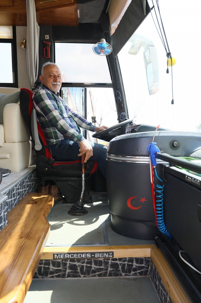 Karavana çevirdiği yolcu otobüsüyle Türkiye turuna çıktı -2