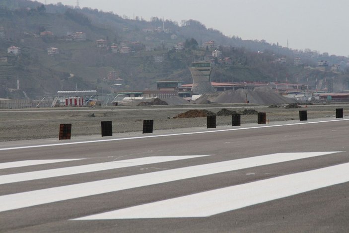 Denize dolgu Rize-Artvin Havalimanı'na ilk uçak iniyor -3