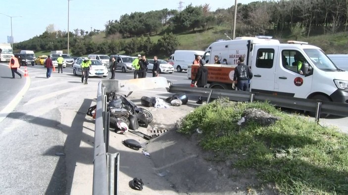 Sultangazi’de otomobilin çarptığı motosiklet sürücüsü hayatını kaybetti -3