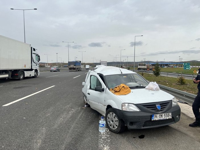 Tuzla Kuzey Marmara Otoyolunda kaza: 3 yaralı -3