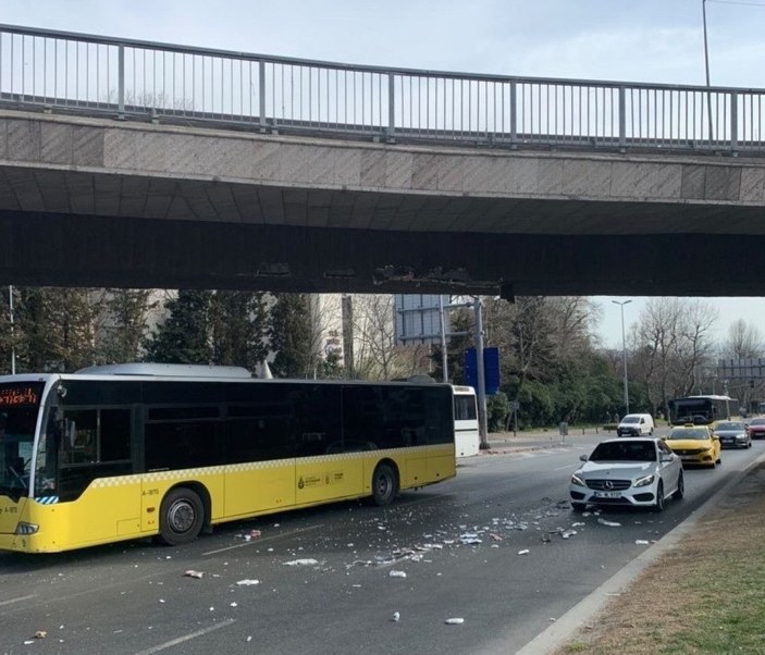 Beşiktaş'ta üst geçide kamyonuyla çarpan sürücü gözaltına alındı -4