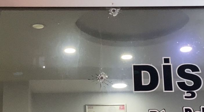 Diyarbakır’da diş kliniği kurşunlandı -6