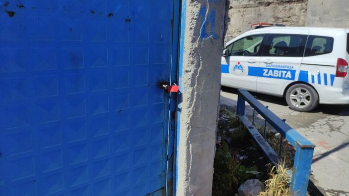 Gaziosmanpaşa'da kimyasal sızıntının olduğu depo mühürlendi -3