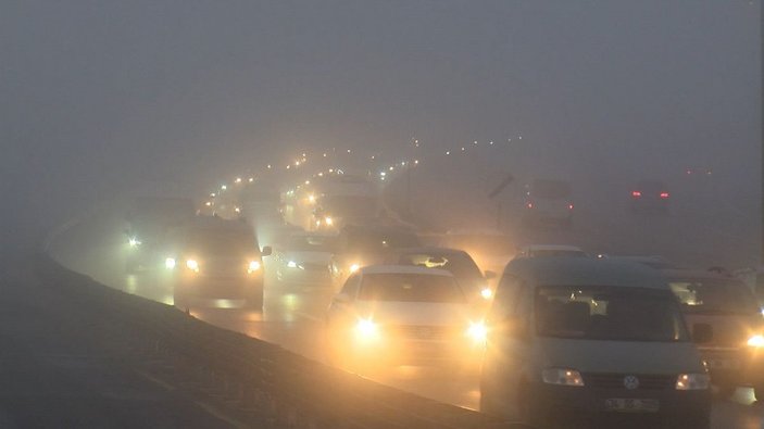 İstanbul'da sis hayatı olumsuz etkiledi(2) -5