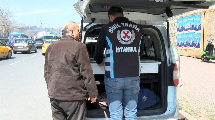 Kadıköy’de çalışma belgesi olmayan taksiciye ceza -3