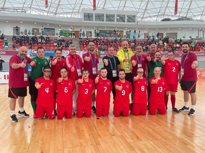 Down Futsal Milli Takımı, Portekiz’i yenerek dünya üçüncüsü oldu -2