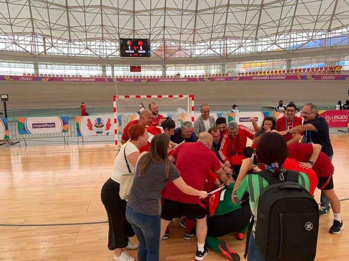Down Futsal Milli Takımı, Portekiz’i yenerek dünya üçüncüsü oldu -1
