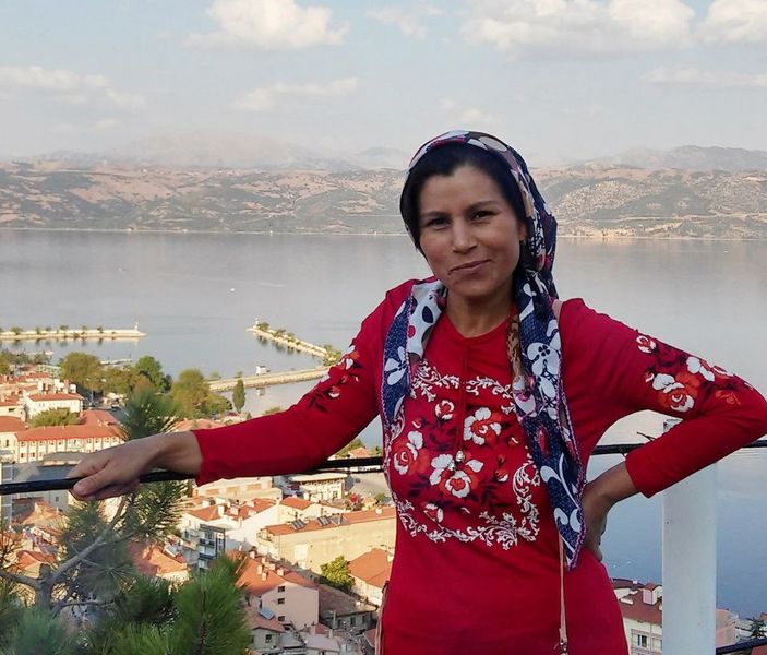 d Boşandığı eşini tandırda yakan Emel'e ömür boyu hapis -1