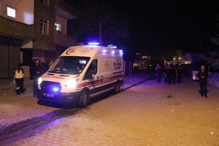 Şanlıurfa'da çocukları tartışan aileler birbirine girdi: 14 yaralı, 4 gözaltı -4